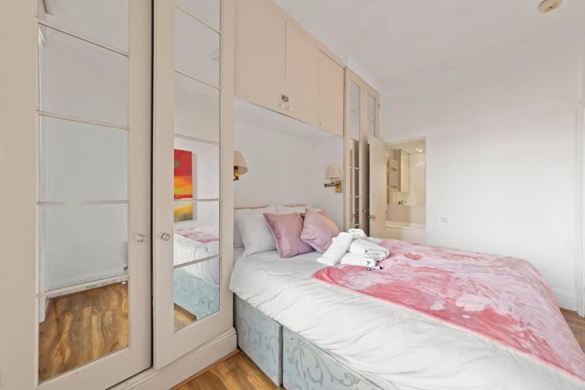 Sg, Classic Knightsbridge Loft Apartment لندن المظهر الخارجي الصورة